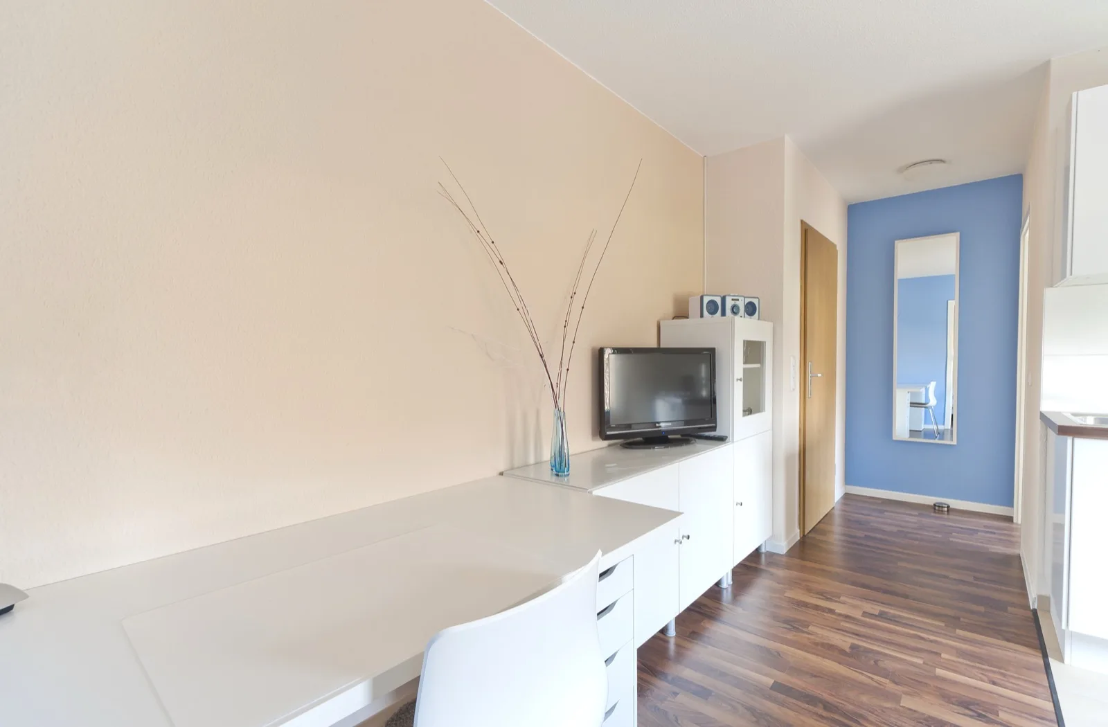 Apartment Blau — Innenansicht 2